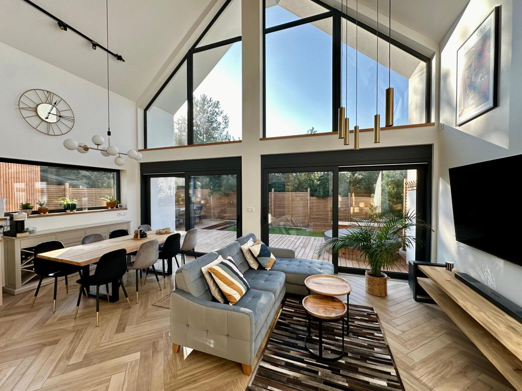 Villa House Dobrego Wiele